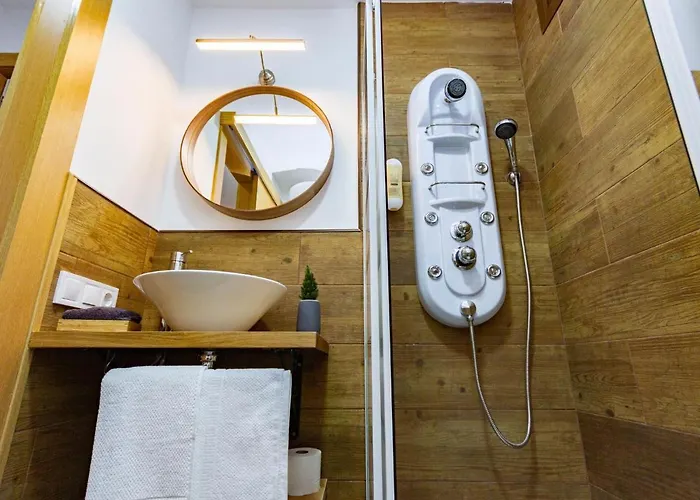 Slipper Friendly Holiday home *